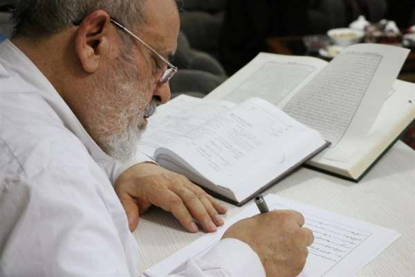 کتاب-"کامل-الزیارات"-با-ترجمۀ-حجتالاسلام-انصاریان-منتشر-شد-