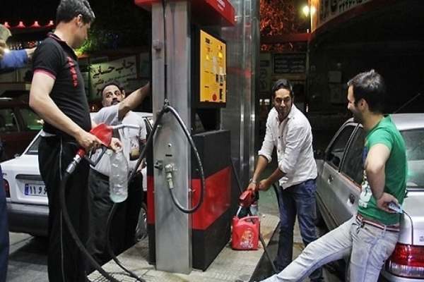 عرضه-بنزین-و-گازوئیل-در-گالن-توسط-جایگاه‌داران-ممنوع-است