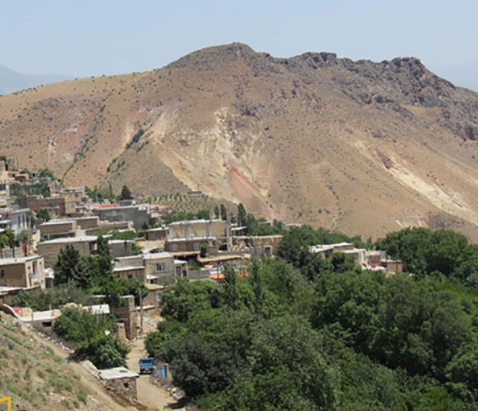 توسعه-روستاهای-زنجان-از-دستاوردهای-بزرگ-انقلاب-اسلامی-است