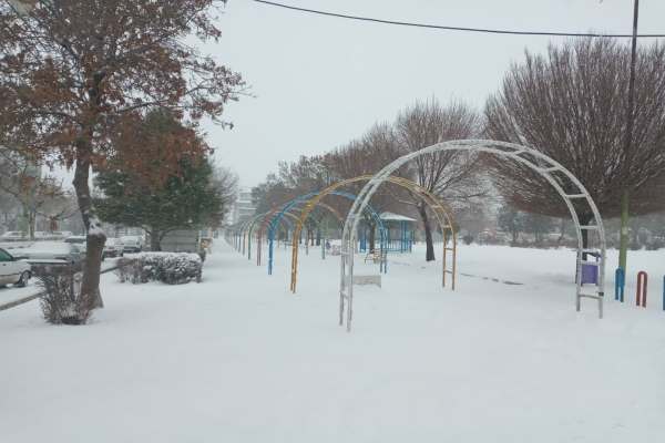 قیدار-رخت-سفید-بر-تن-کرد