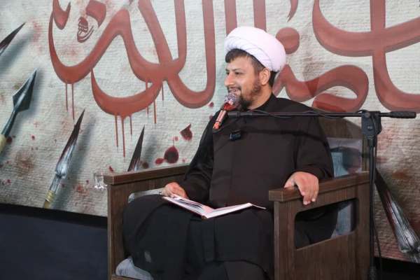 عظمت-نهضت-حسینی-در-مقابله-با-ظلم