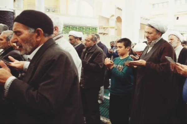 هر-قطره-قصه‌ای-ناپیداست