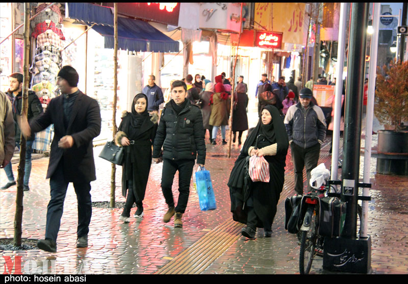 شور و نشاط زنجانی ها در آستانه انتخابات و خریدهای نوروزی