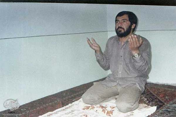 شهیدی-که-هرگز-در-بیرون-از-خانه-غذا-نخورد-شهیدی-که-خوف-در-دل-دشمن-می‌انداخت