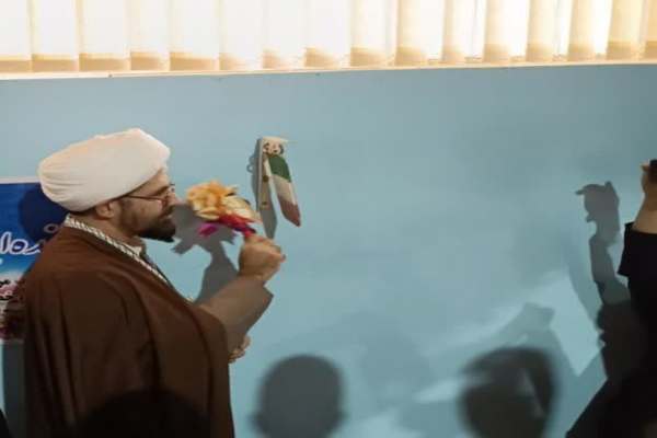 گلبانگ-انقلاب-در-مدرسه-شاهد-مطهری-خرمدره-نواخته-شد