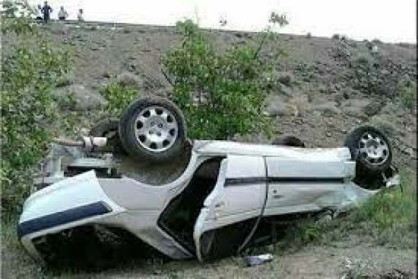 واژگونی-سواری-۶-نفر-را-در-شهر-سجاس-راهی-بیمارستان-کرد