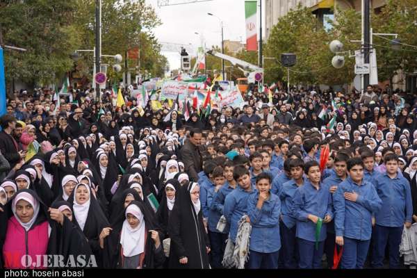 آوای-همبستگی-دانش‌آموزان-زنجانی-در-شهر-پیچید