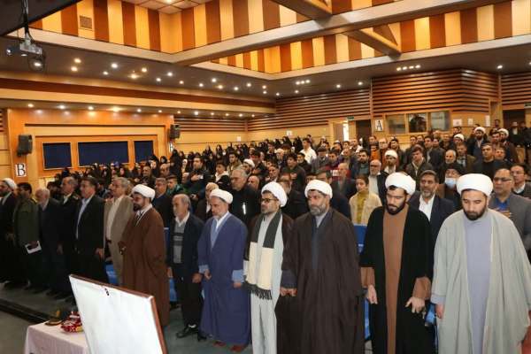 برگزاری-نخستین-اجلاسیه-نماز-در-خرم‌دره