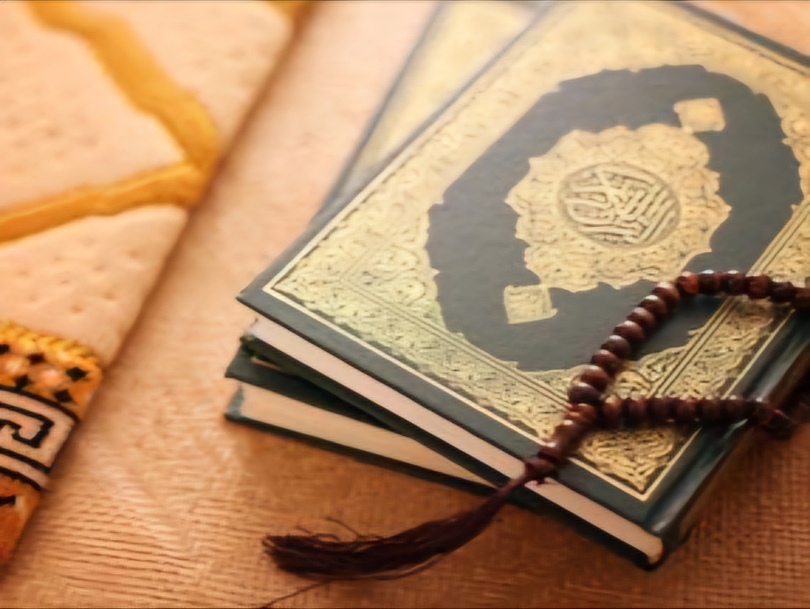 هر-روز-یک-صفحه-قرآن-بخوانیم-