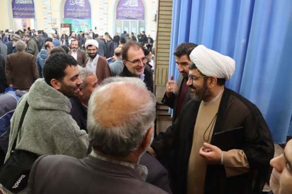 مسجد-پل-اعتماد-در-گسست-اجتماعی