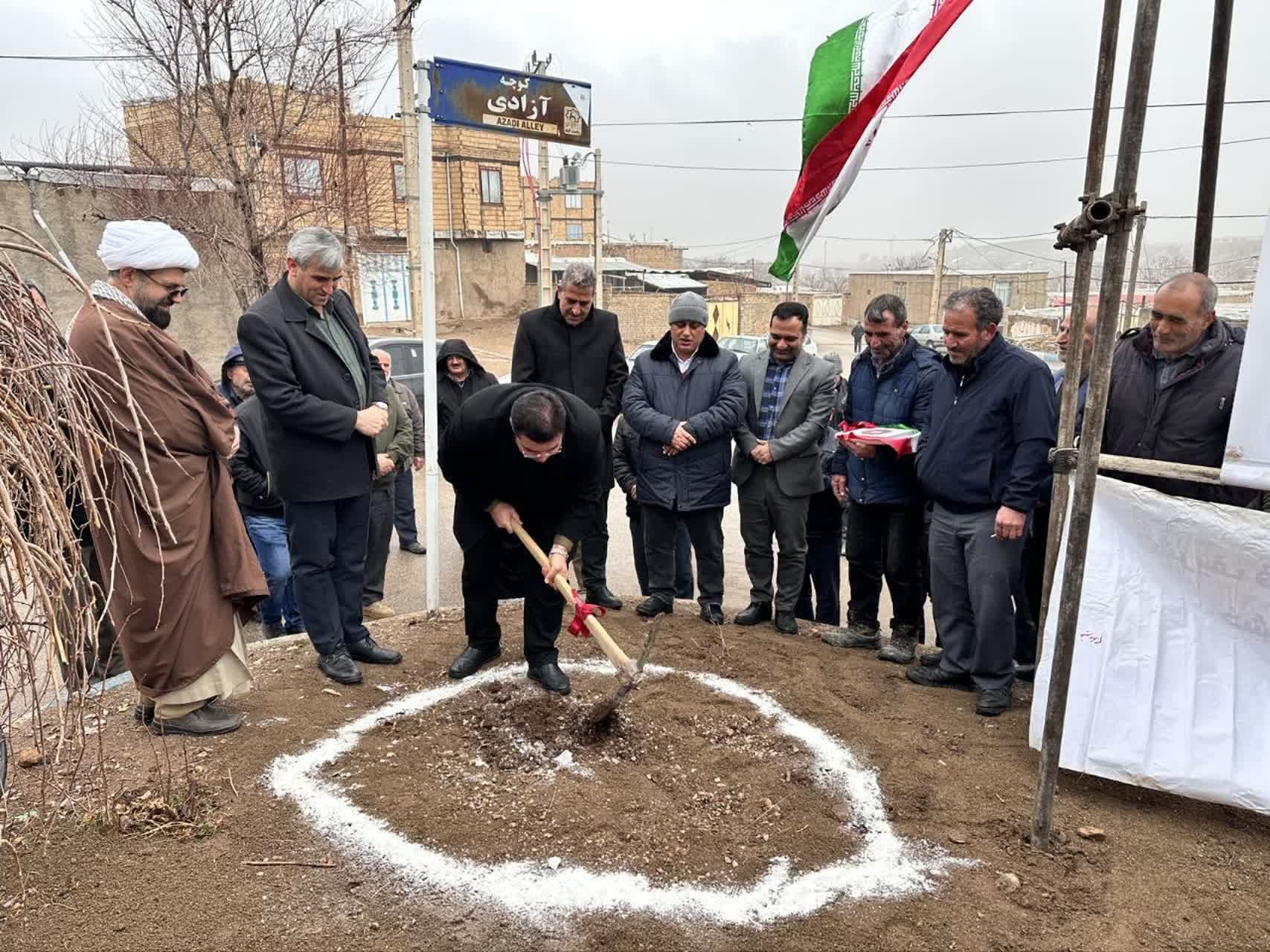 افتتاح-و-کلنگ‌زنی-پروژها-در-شهرستان-خرم‌دره