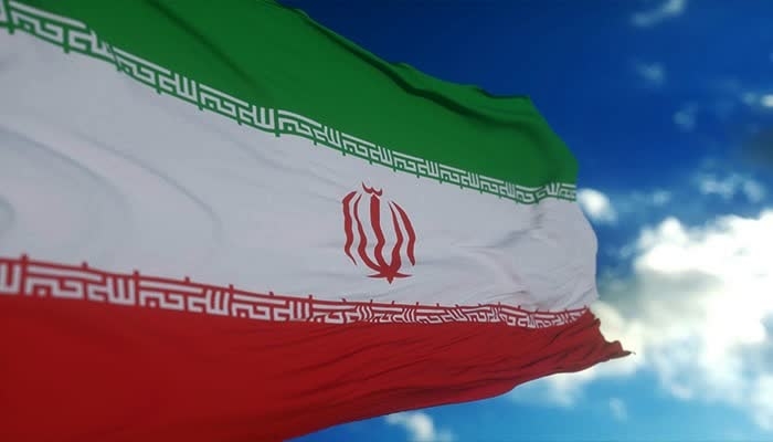 ایران-با-تهدیدات-تسلیم-نمی‌شود-