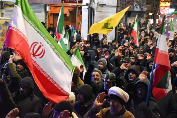 بیعت-عاشقانه-زنجانی‌ها-در-عزاداری-هیات-ثارالله