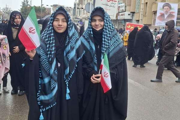 بصیرت-نوجوانان-امروز-آرزوی-دشمن-را-باطل-کرد