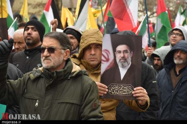 ملت-ایران-تسلیم‌ناپذیر-است