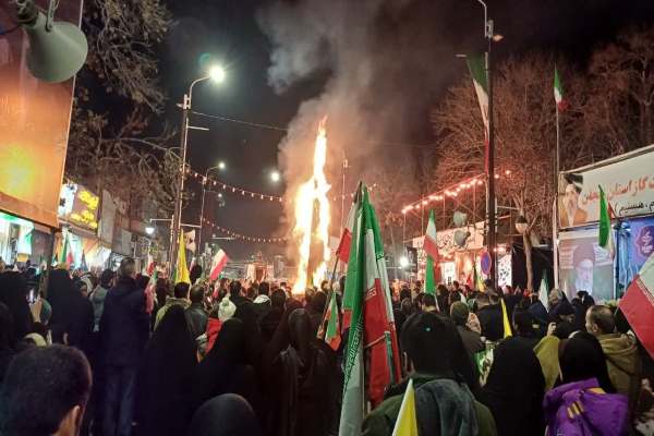 میدان‌داری-زنجانی‌ها-در-آخرین-چهارشنبه-سال-