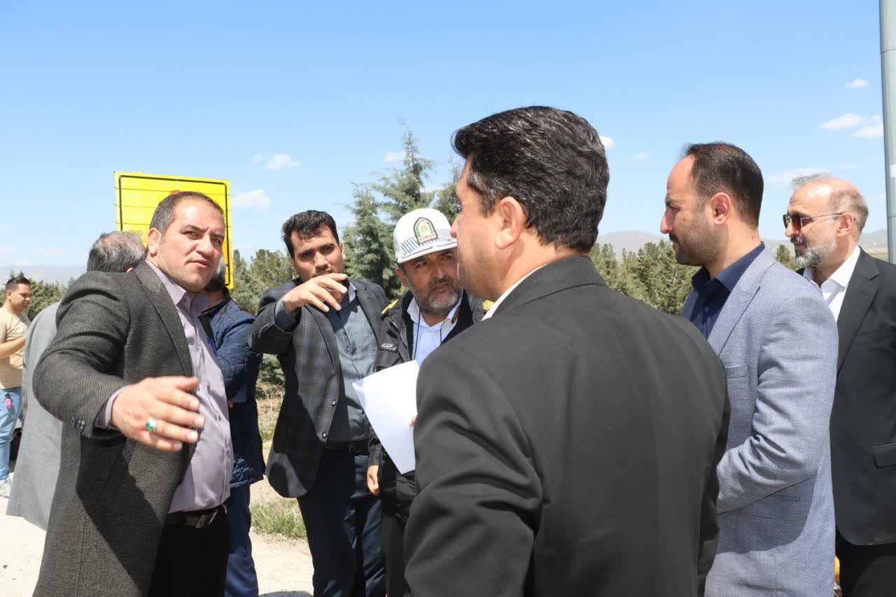 در 