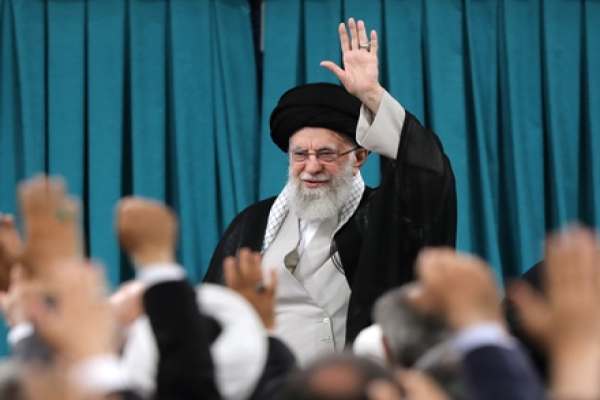 لزوم-مراقبت-در-فهم-انقلابیگری-
