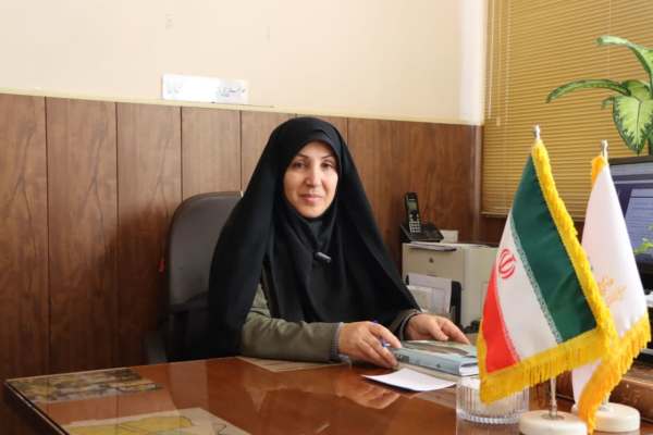 زنان-پیشگامان-انتقال-ارزشهای-انقلابیاند-
