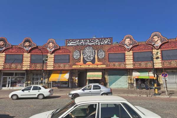 نصب-المان‌-نماد-محرم-در-میدان-انقلاب-زنجان