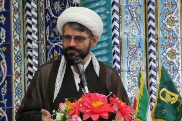 وحدت-در-جامعه-موجب-هم‌افزایی-است-