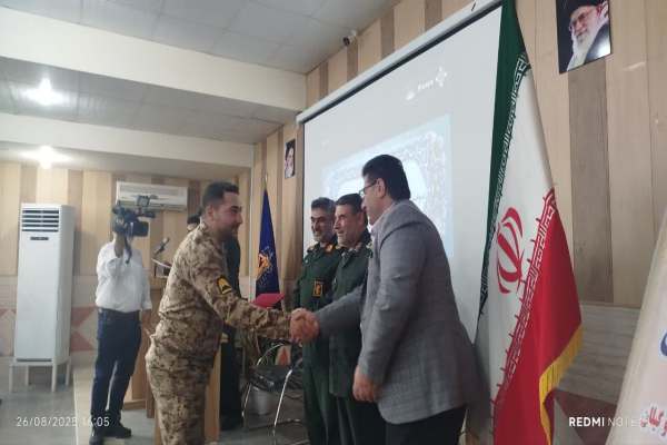 سرباز-زنجانی-بر-سکوی-نخست-مهارت‌آموزی-ایستاد