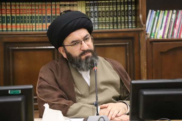 13-آبان-قله-استکبارستیزی-ملت-ایران-است-