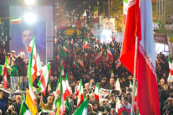 مشت-پولادین-زنجانی‌ها-به-سوی-تلاویو