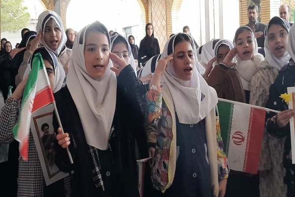 کلاس-در-یاد-همکلاسی‌-شهید-ماند-و-گریست-
