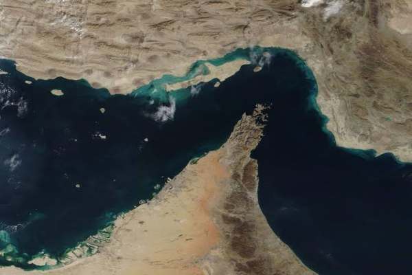 پاسخ-به-فشار-خارجی-با-اهرم-هرمز