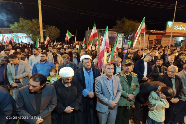 حضور-پرشور-ماهنشانی‌ها-در-اجتماع-شبانه