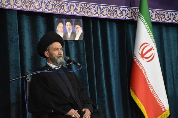 نشست-فرهنگی-با-حضور-امام-جمعه-اردبیل-در-زنجان