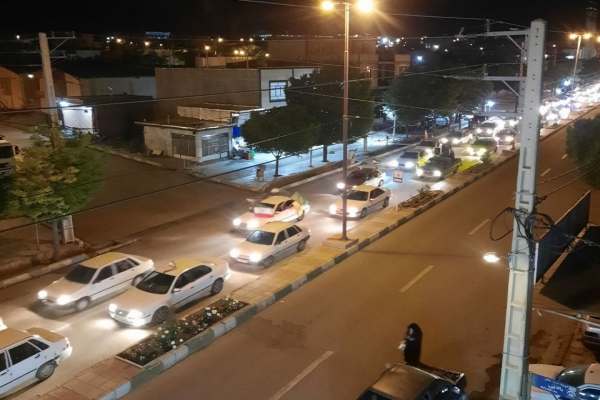 ماهنشان-در-هفته-مقاومت،-میزبان-رژه-بزرگ-خودرویی