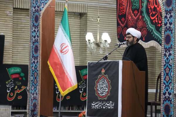 ایرانیان-با-تشییع-پرشکوه-رهبرشان-دشمنان-را-لرزاندند