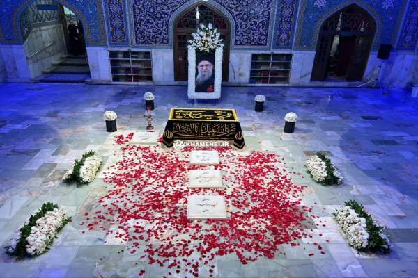 دارالذکر؛-خانه-ابدی-آقای-شهید-ایران