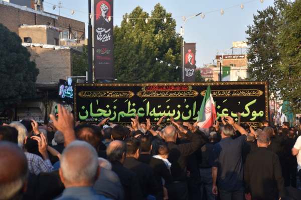 طنین-یا-حسین-در-مسیر-جاماندگانِ-عاشق