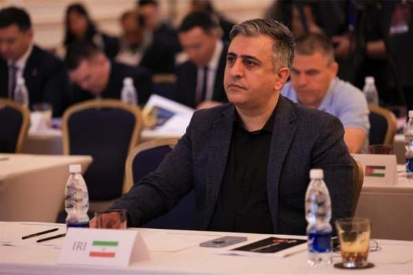 ضربه-قطع-برق-به-تمرینات-کشتی‌گیران-ملی