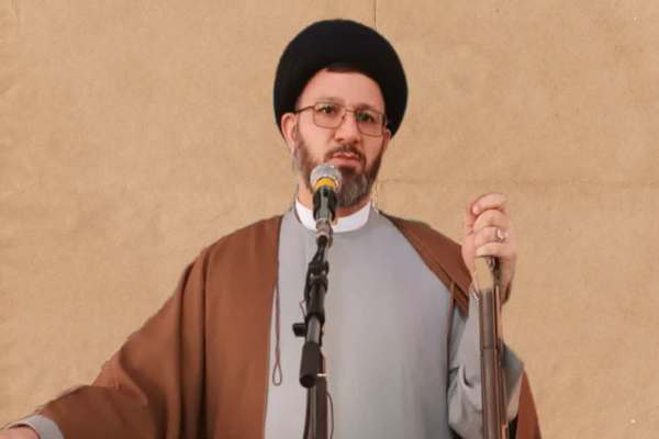 رزمندگان-اسلام-بازوی-مقتدر-دفاع-از-کشور-هستند