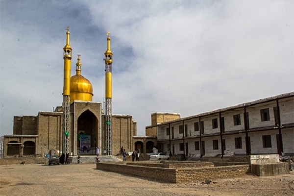 امامزاده-یعقوب-صائین‌قلعه-طرحی-که-پایان-نمی‌یابد