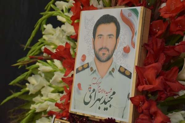 مراسم-گرامیداشت-شهید-فراجا-در-زنجان