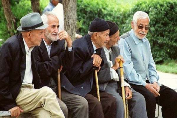 ضرورت-حمایت-ویژه-از-جمعیت-سالمندان-کشور